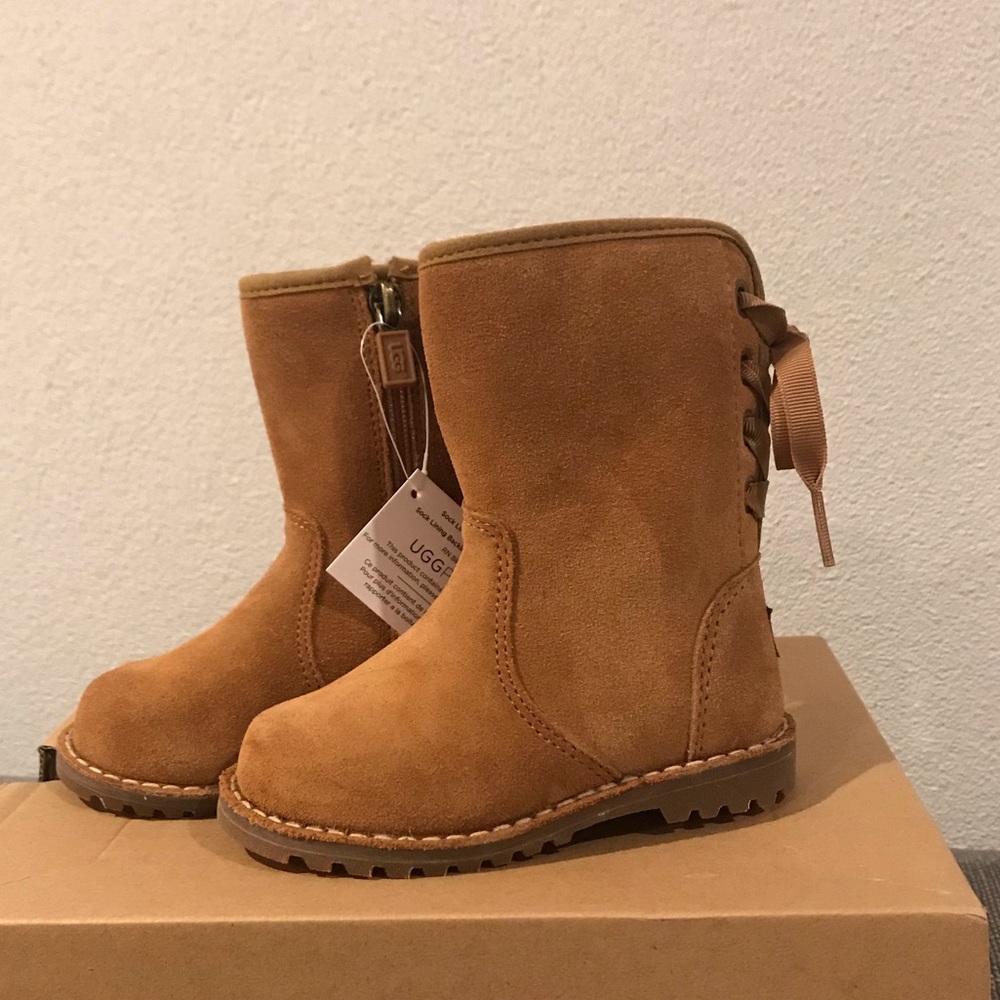 UGG ‘Corene’ Gorgeous and New!